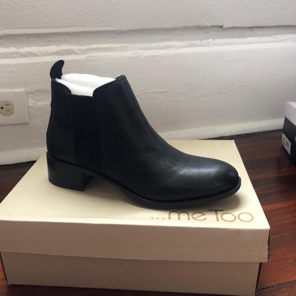 Me Too 8.5 Leather Boots